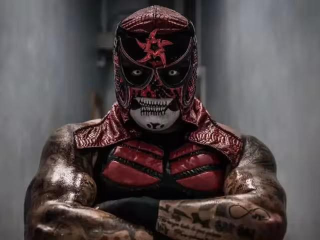 El peleador mexicano buscará el titulo en la WWE