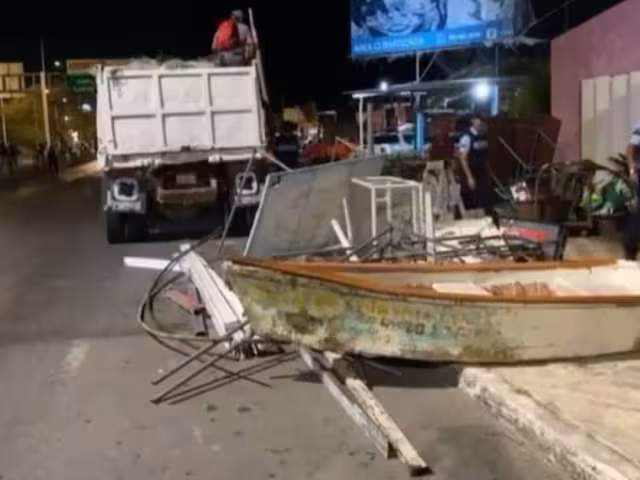 Autoridades Retiran Estructuras en Malecón de Cocteleros tras Denuncias Ciudadanas