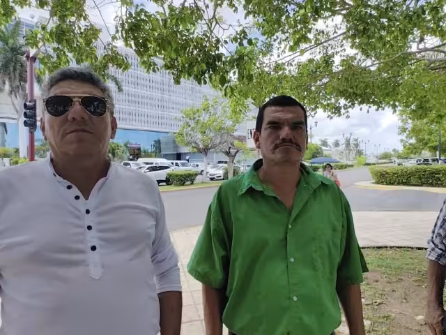 Amenazan con cerrar escuelas en colonia Maculí por disputa de propiedad