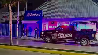 Elementos policiacos llegaron al lugar de los hechos.