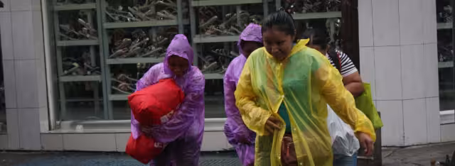 Aspectos de la primera lluvia de junio en Mérida