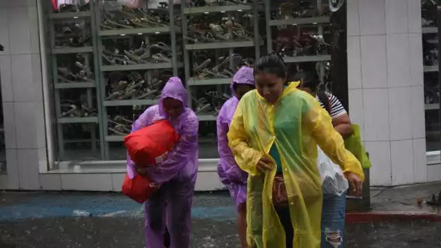 Aspectos de la primera lluvia de junio en Mérida