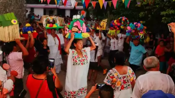 La Cabeza de Cochino es una expresión viva del folclor yucateco La Cabeza de Cochino es una expresión viva del folclor yucateco