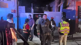 Refrigerador viejo habría originado incendio en Compositores