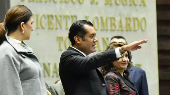 Sergio Carlos Gutiérrez Luna rindió protesta como nuevo Presidente de la Mesa Directiva de la Cámara de Diputados