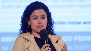 Luisa María Alcalde aclara criterio de la sobrerrepresentación en el Congreso