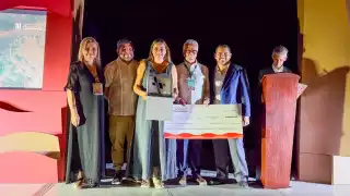 Mérida recibe premio de la UNESCO por promover la enseñanza de la lengua maya