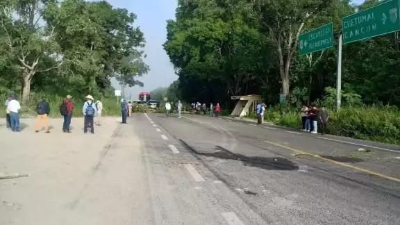 Los trabajadores de la Comisión no se presentaron en las comunidades afectadas, lo que causó el enojo Los trabajadores de la Comisión no se presentaron en las comunidades afectadas, lo que causó el enojo