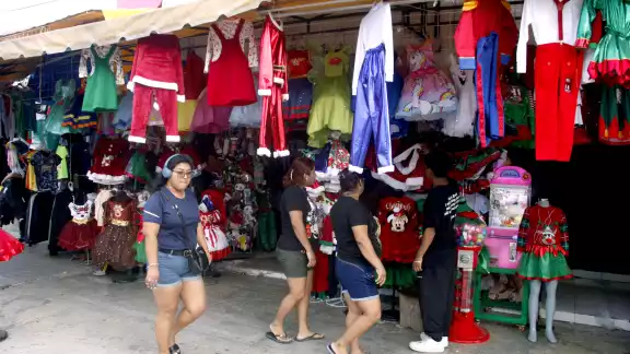 Pese a la competencia y los desafíos económicos, mantienen la esperanza de superar la mala racha y atraer más clientes Pese a la competencia y los desafíos económicos, mantienen la esperanza de superar la mala racha y atraer más clientes