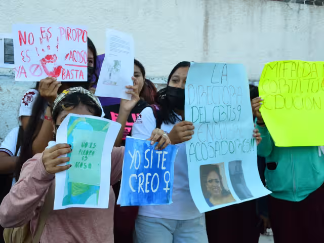 La autoridad educativa lamentó que se registren estos casos, pero que se está castigando a los responsbales