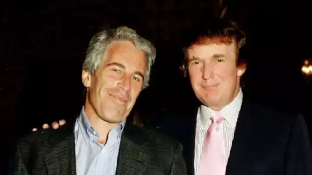 En entrevista con el diario italiano Corriere della Sera, el hermano de Jeffrey Epstein afirmó que tenía información que comprometía a Donald Trump