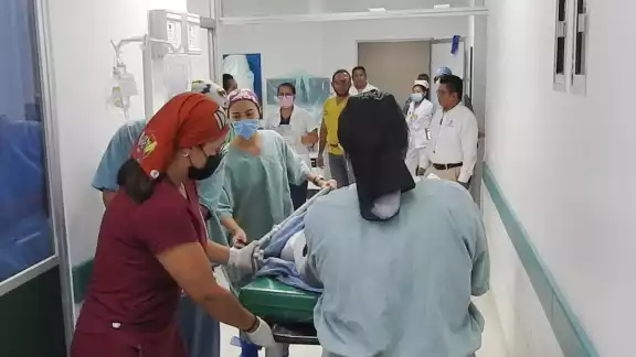 Claudia Sheinbaum y Zoé Robledo destacan logros quirúrgicos del IMSS