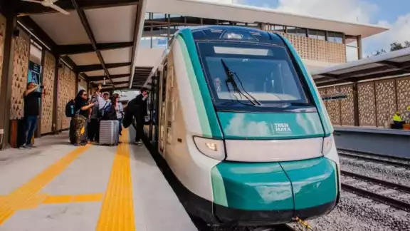 El Tren Maya conecta Campeche con Escárcega, mejorando la conectividad y el turismo en la región