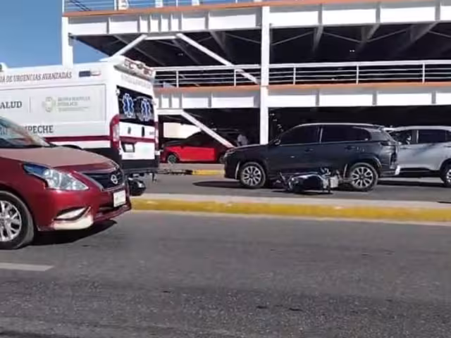 Motociclista resulta herido tras choque por alcance en la avenida Gobernadores