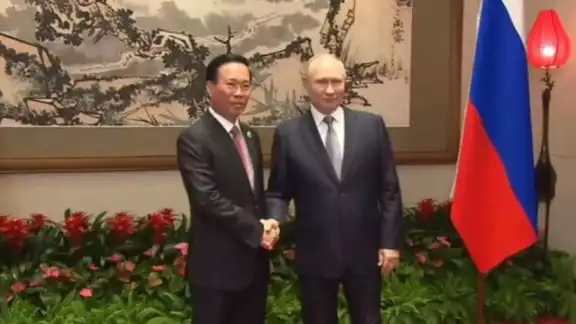 El presidente de Rusia, Vladimir Putin realiza una visita de Estado a Vietnam donde fue recibido por su homólogo To Lam El presidente de Rusia, Vladimir Putin realiza una visita de Estado a Vietnam donde fue recibido por su homólogo To Lam