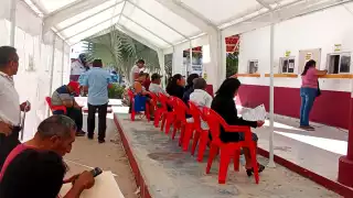 Acusaron quejosos que el Ayuntamiento les exige que tramiten la cédula catastral como requisito para que puedan pagar el gravamen 2026 y lacera su economía