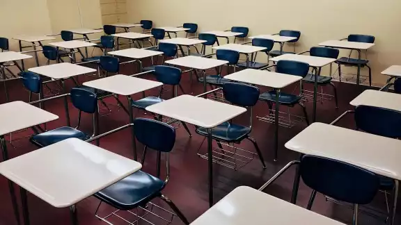 Primer megapuente 2025: alumnos de nivel básico disfrutarán días de descanso a inicios del año.