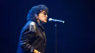 Laureano Brizuela roqueó a Mérida en concierto en el Auditorio La Isla 