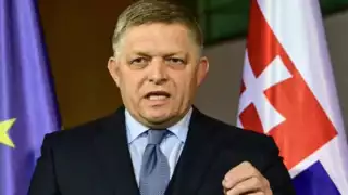 Estado de salud del Primer Ministro eslovaco Robert Fico es grave pero estable, tras atentado