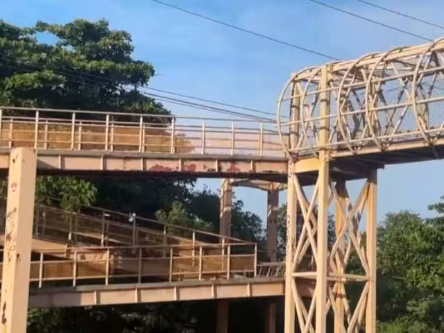 La estructura del puente será retirada por completo.