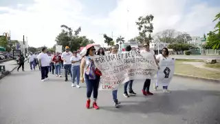 Maestros de Quintana Roo extienden protestas hasta el 28 de febrero