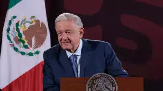 AMLO critica intento de la SCJN de frenar la reforma judicial: 'Es una aberración'
