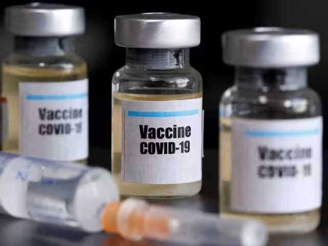 Las vacunas que se distribuirán en México estarán adaptadas para reconocer variantes emergentes del virus