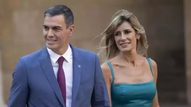 Pedro Sánchez , presidente del Gobierno español y su esposa Begoña Gómez