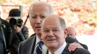 Biden y Scholz ven posible camino a la paz tras muerte del líder de Hamás Yahya Sinwar