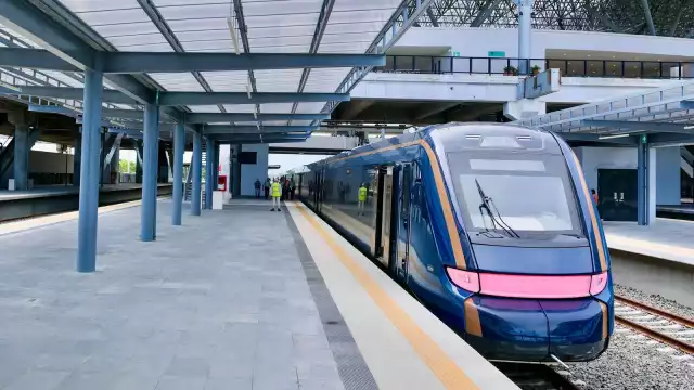 AMLO y Claudia Sheinabum inauguran nuevos vagones del Tren Maya