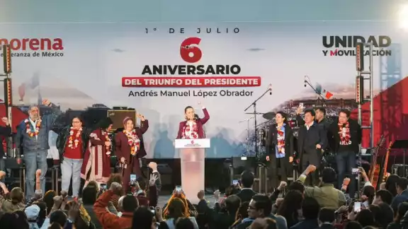 Claudia Sheinbaum, virtual presidenta electa, encabezó el festejo por el sexto aniversario del inicio de la Cuarta Transformación Claudia Sheinbaum, virtual presidenta electa, encabezó el festejo por el sexto aniversario del inicio de la Cuarta Transformación