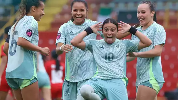 El Tri femenila sub 20 con paso arrollador El Tri femenila sub 20 con paso arrollador