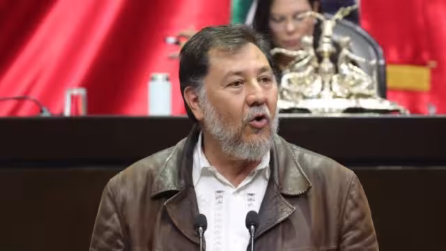 Fernández Noroña calificará lugares de comida en México con su 'estrella noroñil'