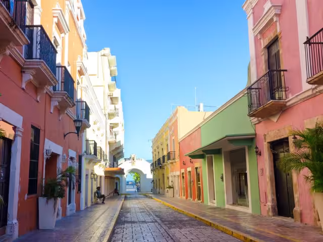 También alertan por promociones mediante páginas falsas