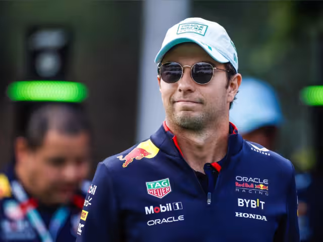 Checo Pérez se mantiene en la F1