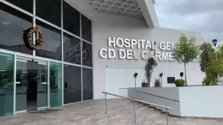 Jubilados de Pemex denuncian colapso del hospital en Ciudad del Carmen