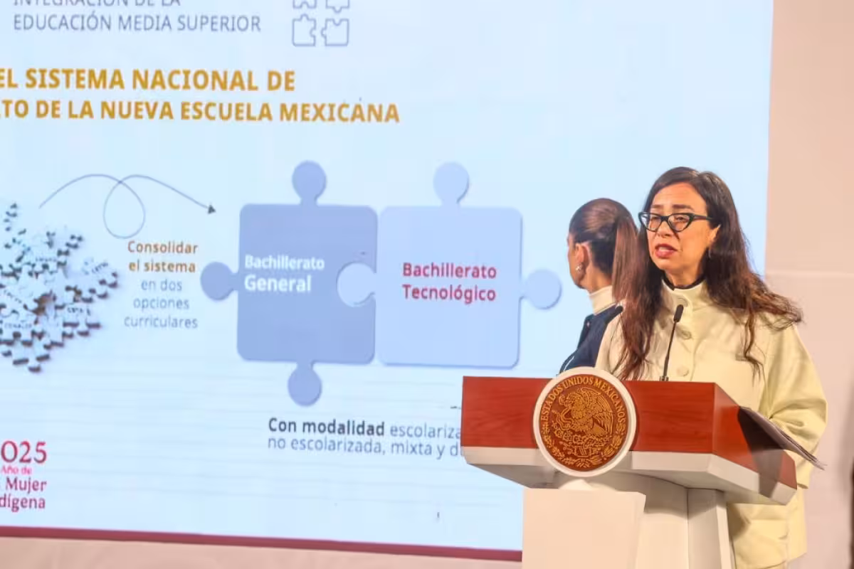 Presentan Plan Integral para transformar la educación media superior en ...