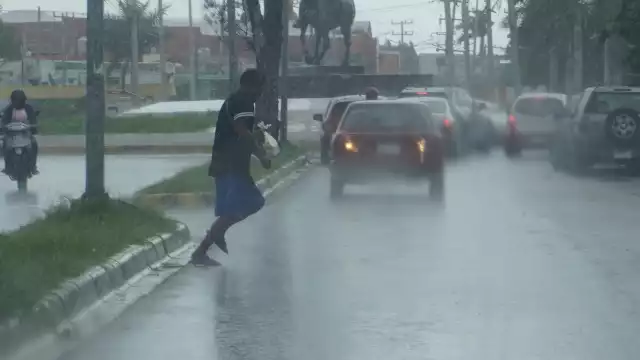 Campeche enfrentará lluvias intensas por la Onda Tropical 27 y la Vaguada Maya