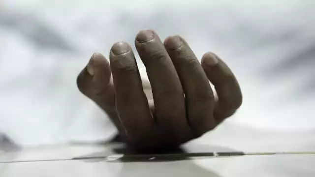 Pese a que el personal de la aerolínea le brindó primeros auxilios, el pasajero perdió la vida