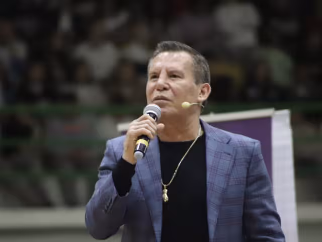 Ellos son los famosos que han estado internados en la clínica de Julio César Chávez