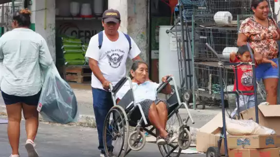 Uno de los principales impedimentos para las mujeres con discapacidad es el acceso a servicios de salud adecuados Uno de los principales impedimentos para las mujeres con discapacidad es el acceso a servicios de salud adecuados