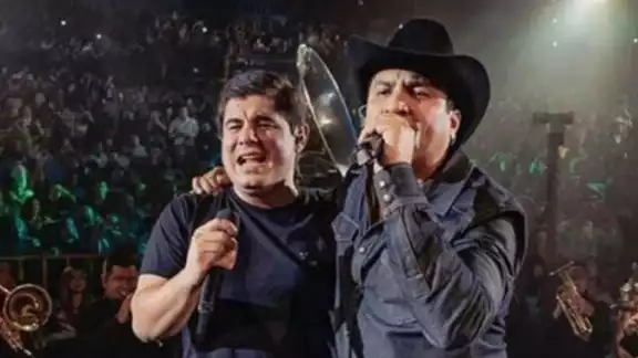 La razón por la que Julión Álvarez y Alfredo Olivas cancelaron sus conciertos en la CDMX La razón por la que Julión Álvarez y Alfredo Olivas cancelaron sus conciertos en la CDMX