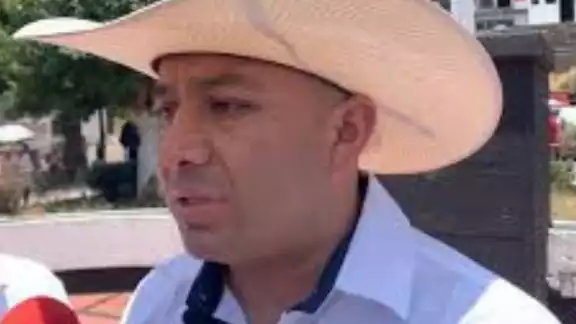 Víctor Manuel Espinoza Mendoza, candidato del PT a la alcaldía de Tlalmanalco