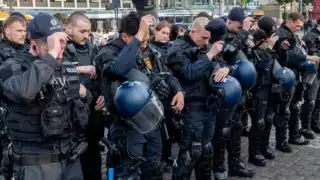 Muere policía alemán apuñalado en Mannheim durante ataque a militante anti-islam