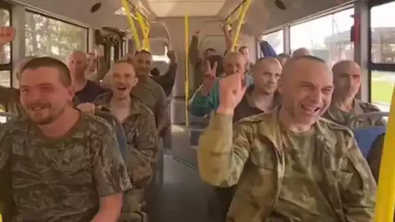 Rusia y Ucrania intercambiaron este viernes prisioneros de guerra
