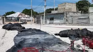  Instalan 15 geotubos en La Manigua para combatir erosión y rescatar zona recreativa en Carmen   