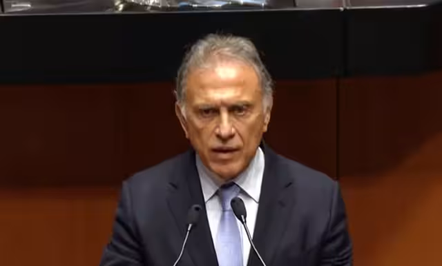 Miguel Ángel Yunes Linares, senador del PAN