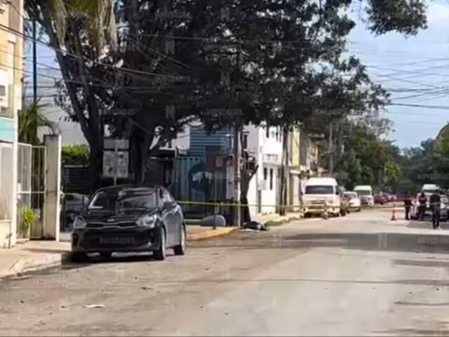 Hallan cuerpo en la colonia Lakin, a lado de un bote de basura