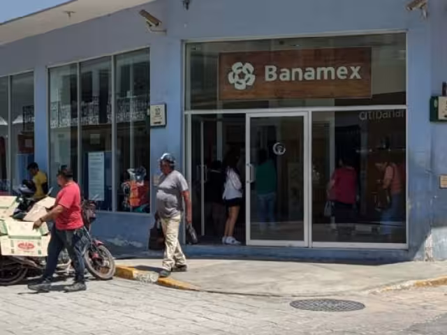 Los servicios de banca en línea y cajeros automáticos estarán disponibles 