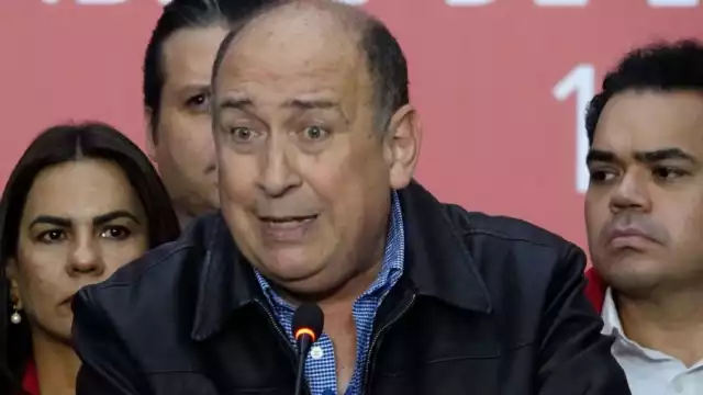 Rubén Moreira, coordinador del Grupo Parlamentario del PRI en la Cámara de Diputados